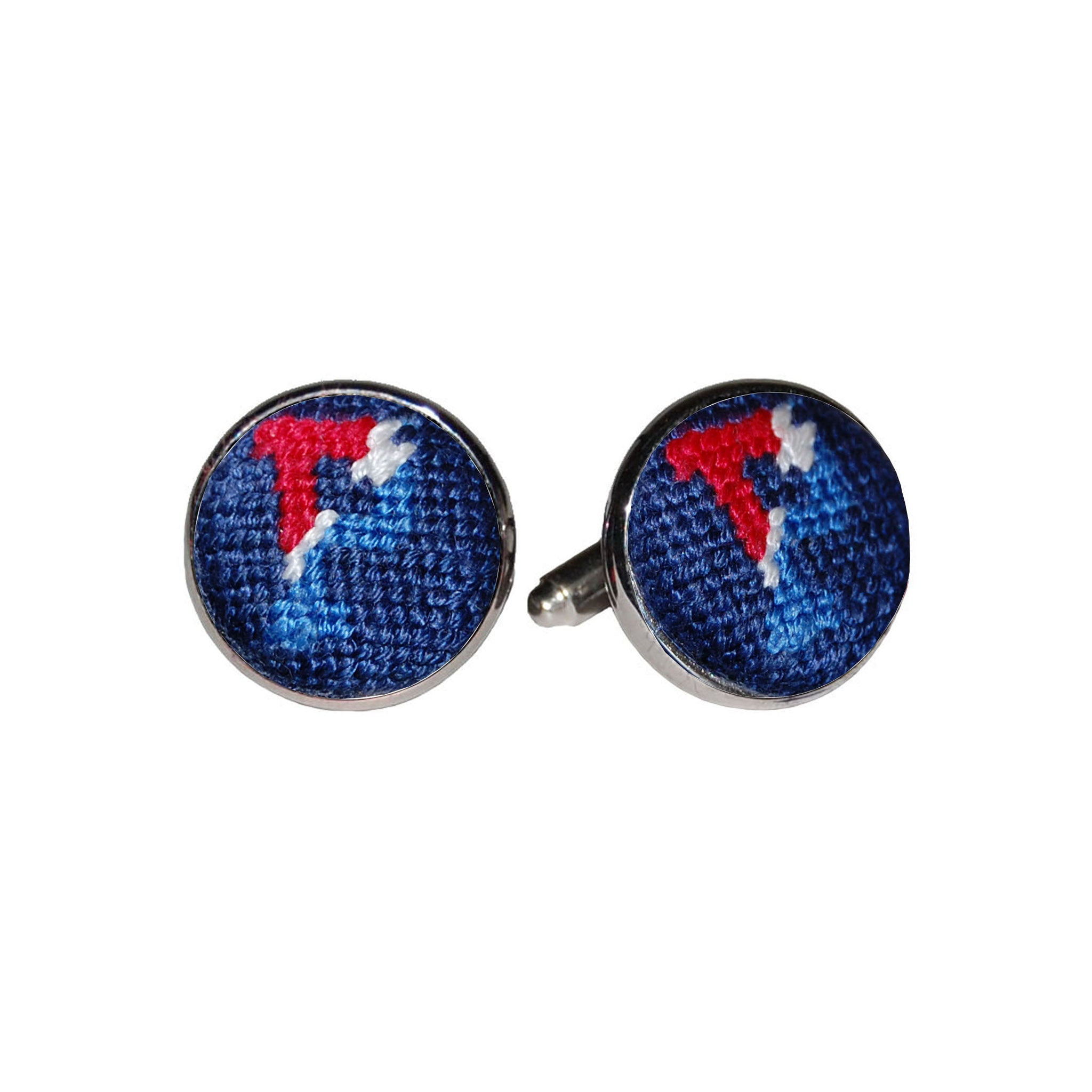 Pennsylvania cufflinks with the red and blue collegiate logo stitched in needlepoint, set into a silver-plated cufflink.