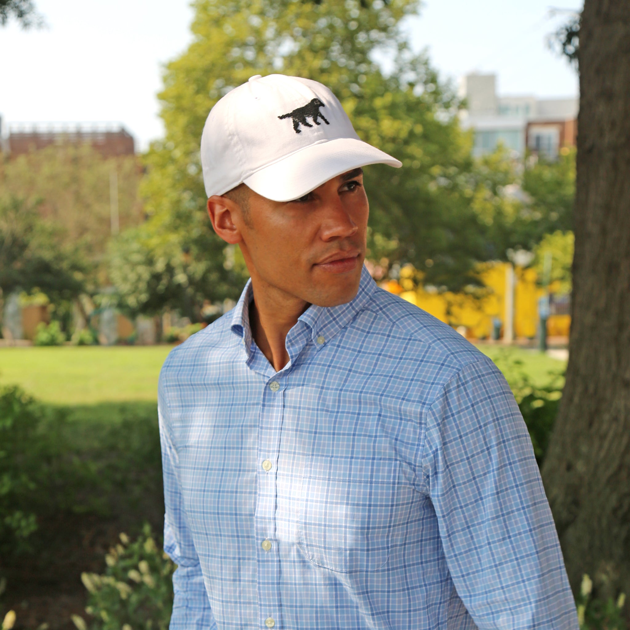 Black Lab Walking Hat (White)