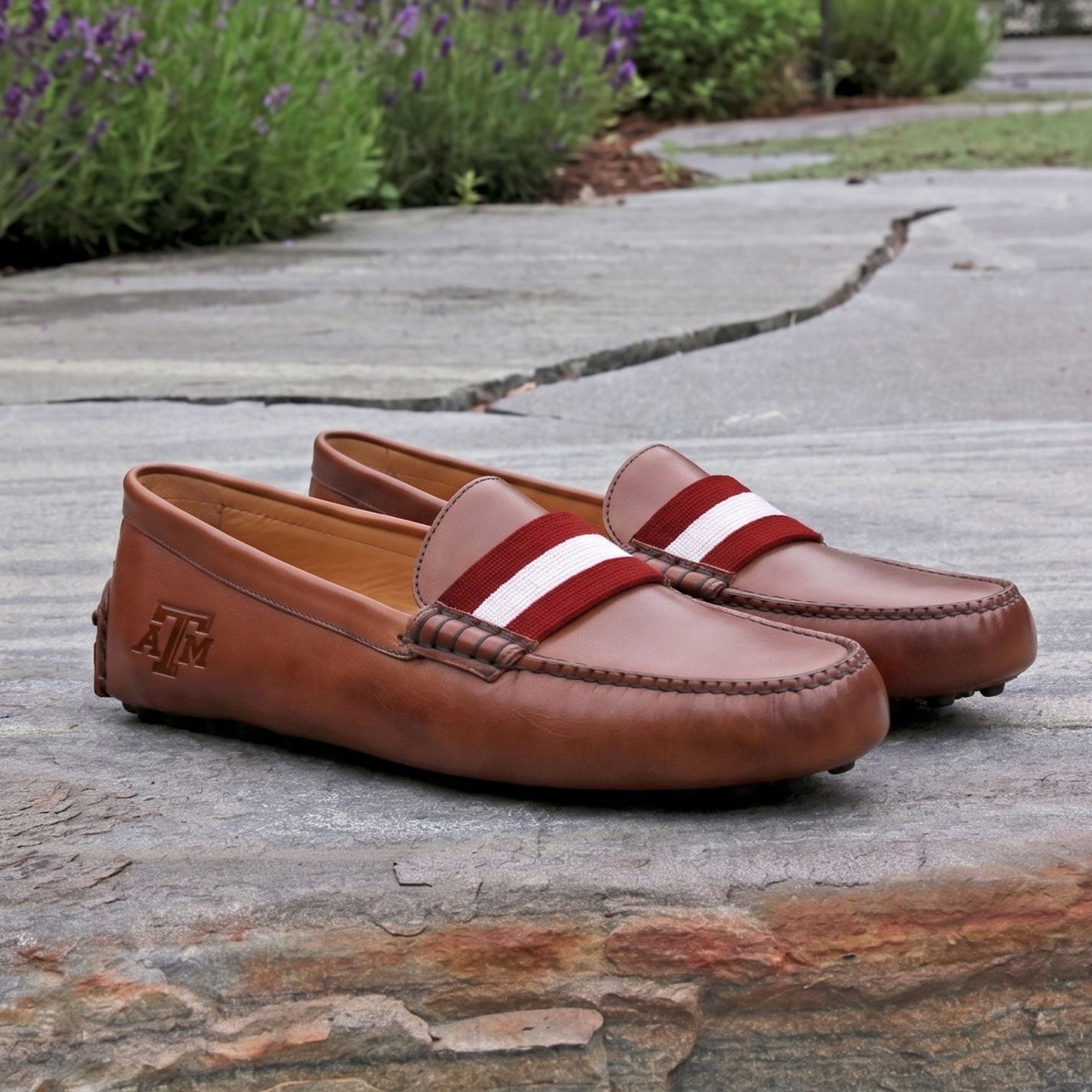 Texas A&M Surcingle Driving Shoes (Maroon-White) (Chestnut Leather-Logo)